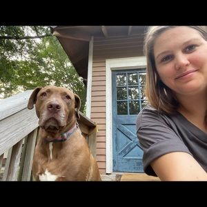 Meet your Posher, Lauren